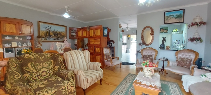 3 Bedroom Property for Sale in Albertinia Western Cape